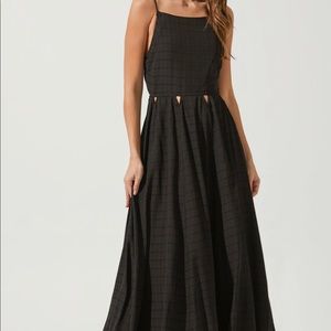 Astr The Label Panthea Cutout Maxi Dress